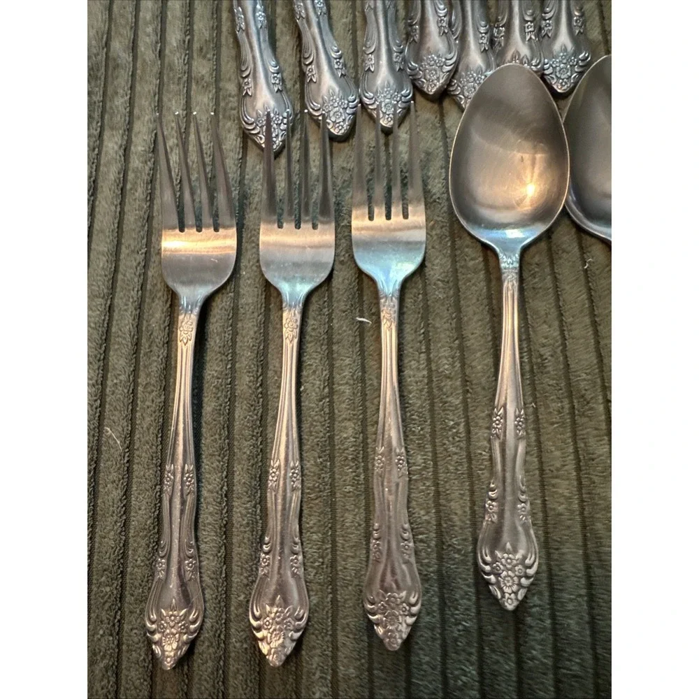 Lot of 18 Pieces Rogers Stanley Roberts Stainless Steel Dream Rose Flatware